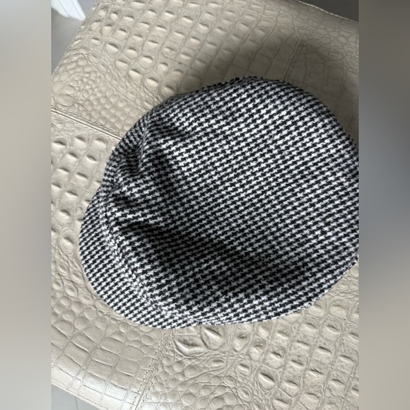 Zara Quilted Black Beret Baker Boy Cap Hat - Picture 3 of 4